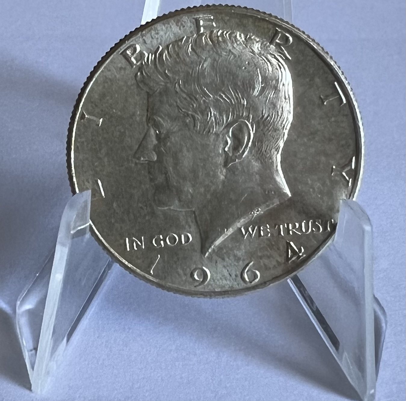 5 pieces Pre-1965 1/2 Dollar "Kennedy Half Dollar" (note: assorted condition)