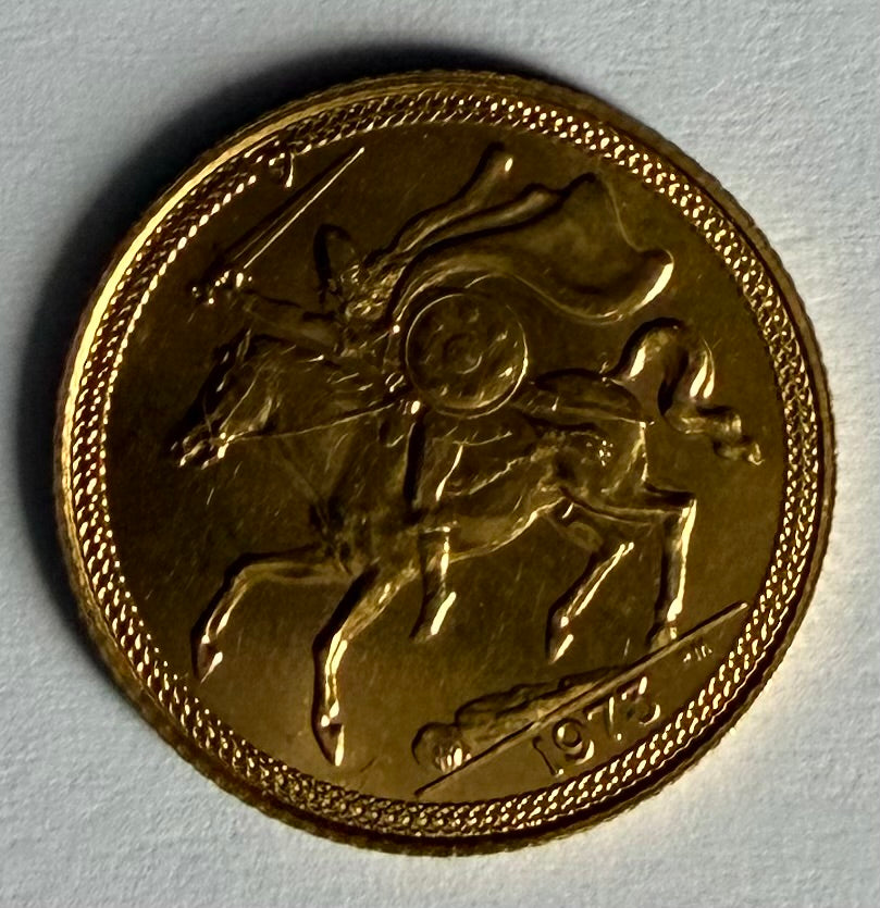 1973 1/2 Sovereign - Elizabeth II Viking Warrior Gold Coin