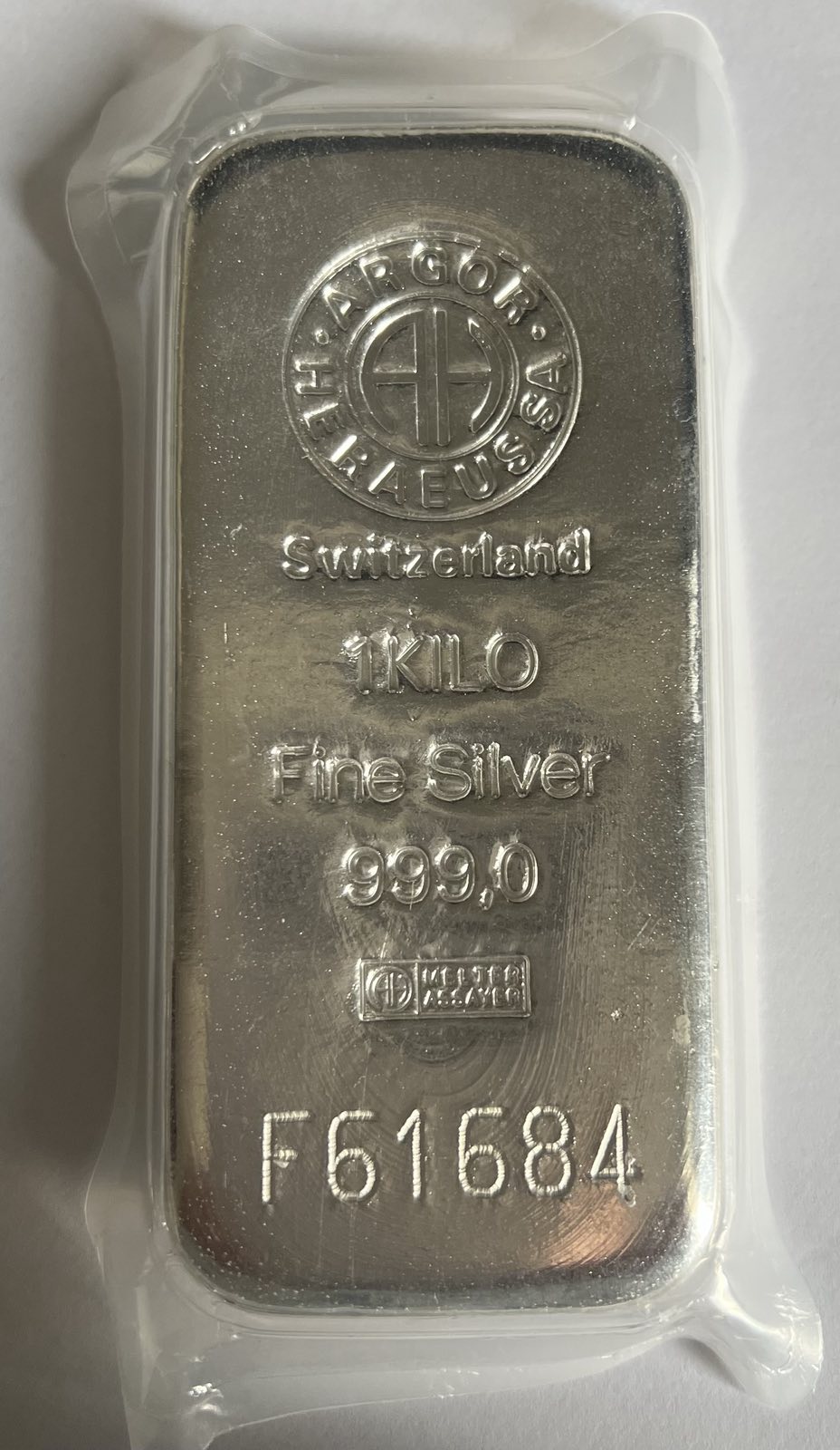 1kg Heraeus Silver Bar in Vacuum-Sealed Packaging