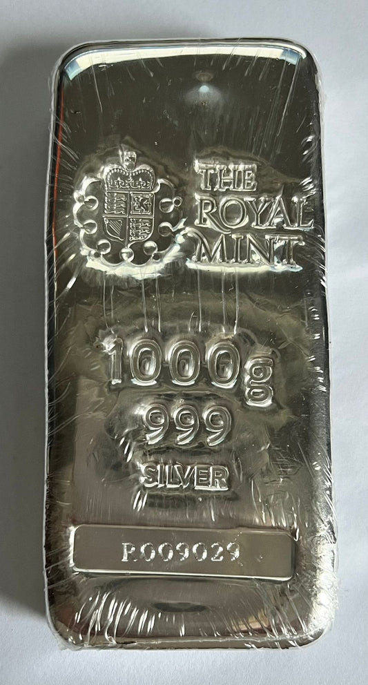 The Royal Mint 1kg Silver Cast Bar in Vacuum-Sealed Packaging