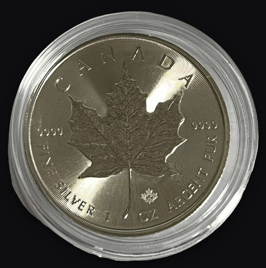 Random Year Canada Maple Leaf 1 oz Silver Coin BU in Capsule