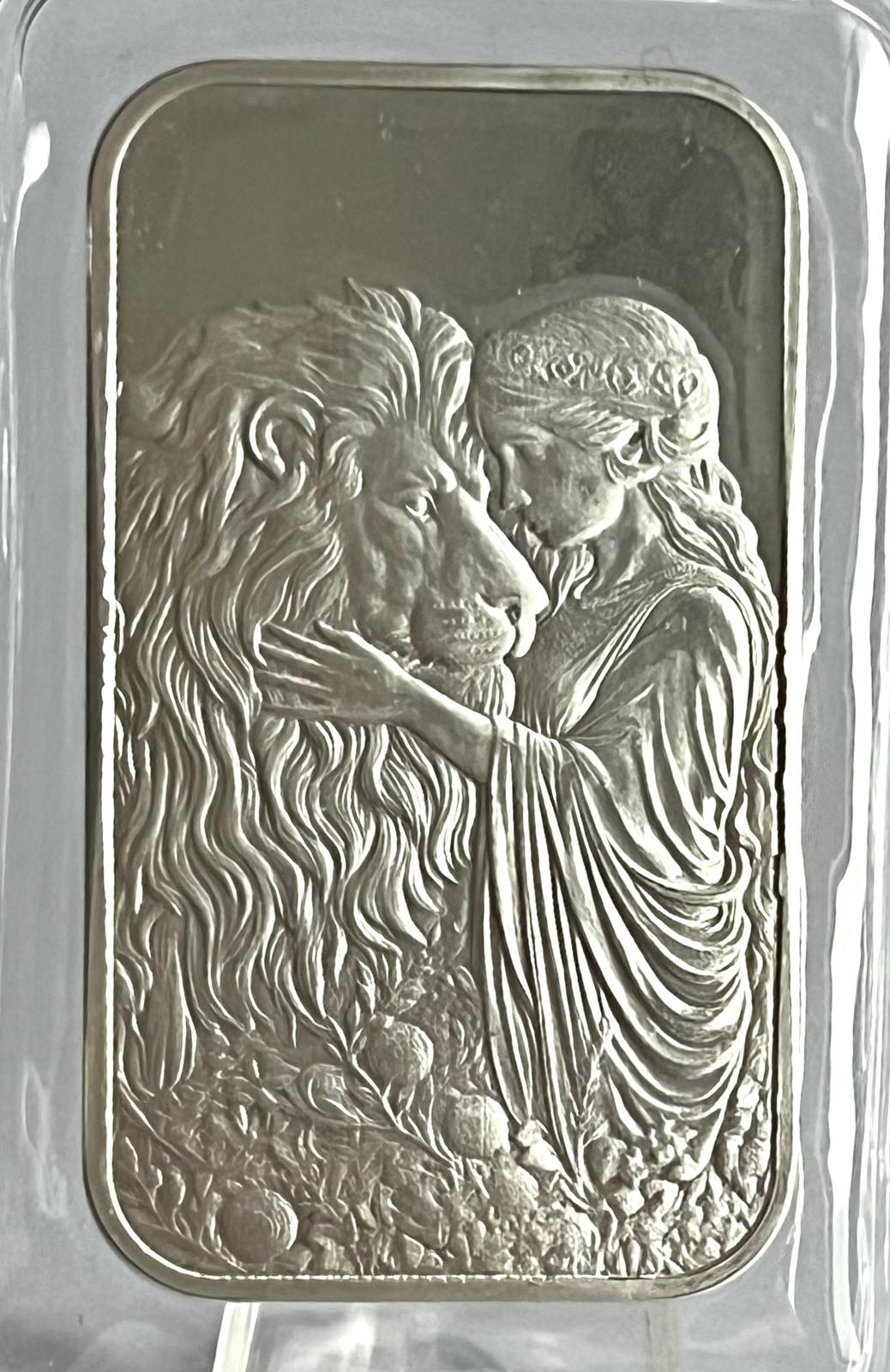 2024 Una and the Lion 1 oz Silver Bar in Mint-Sealed Packaging