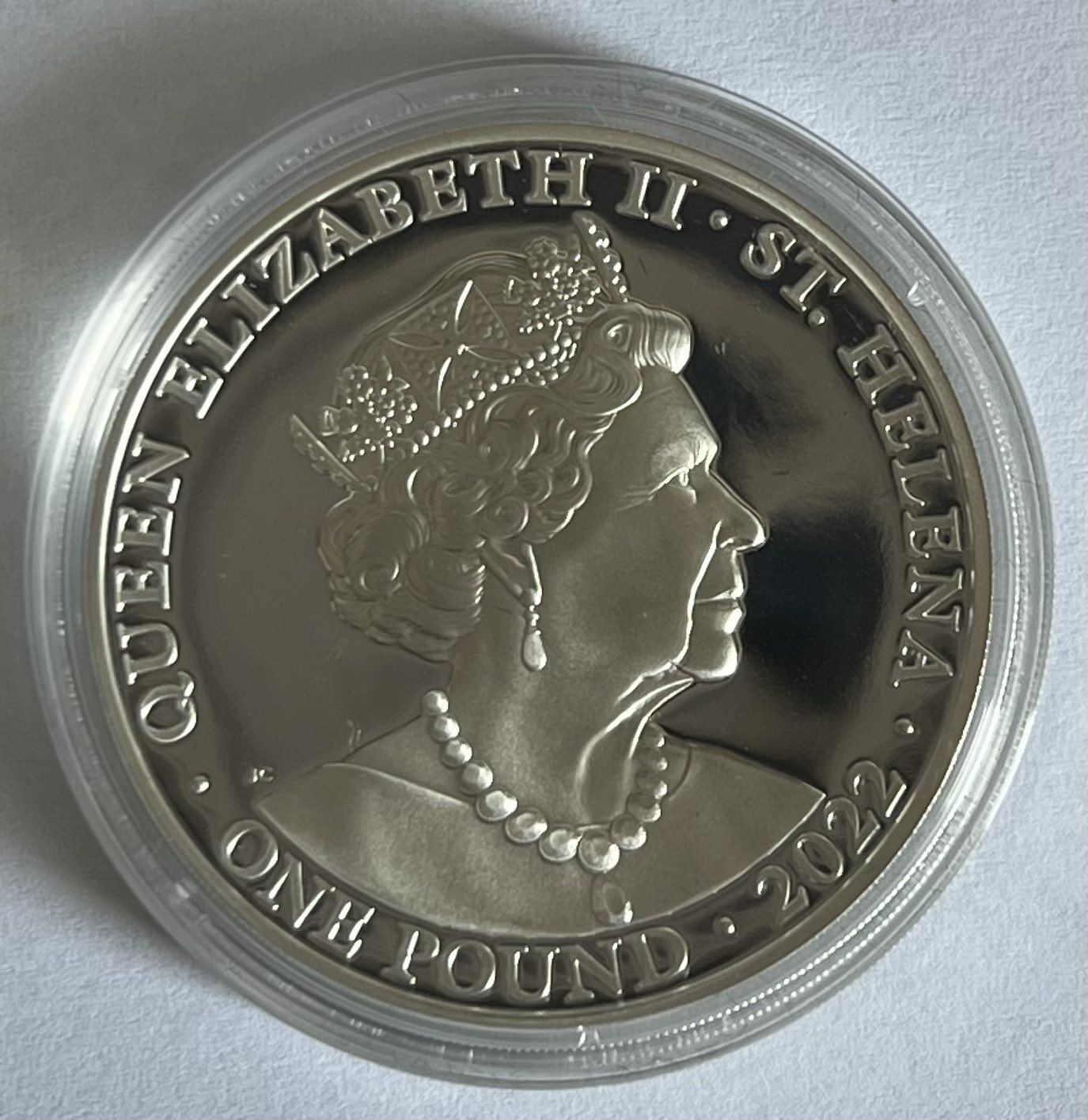 2022 St. Helena 1 oz Silver £1 Queen's Virtues Courage Proof in Capsule with Case and COA