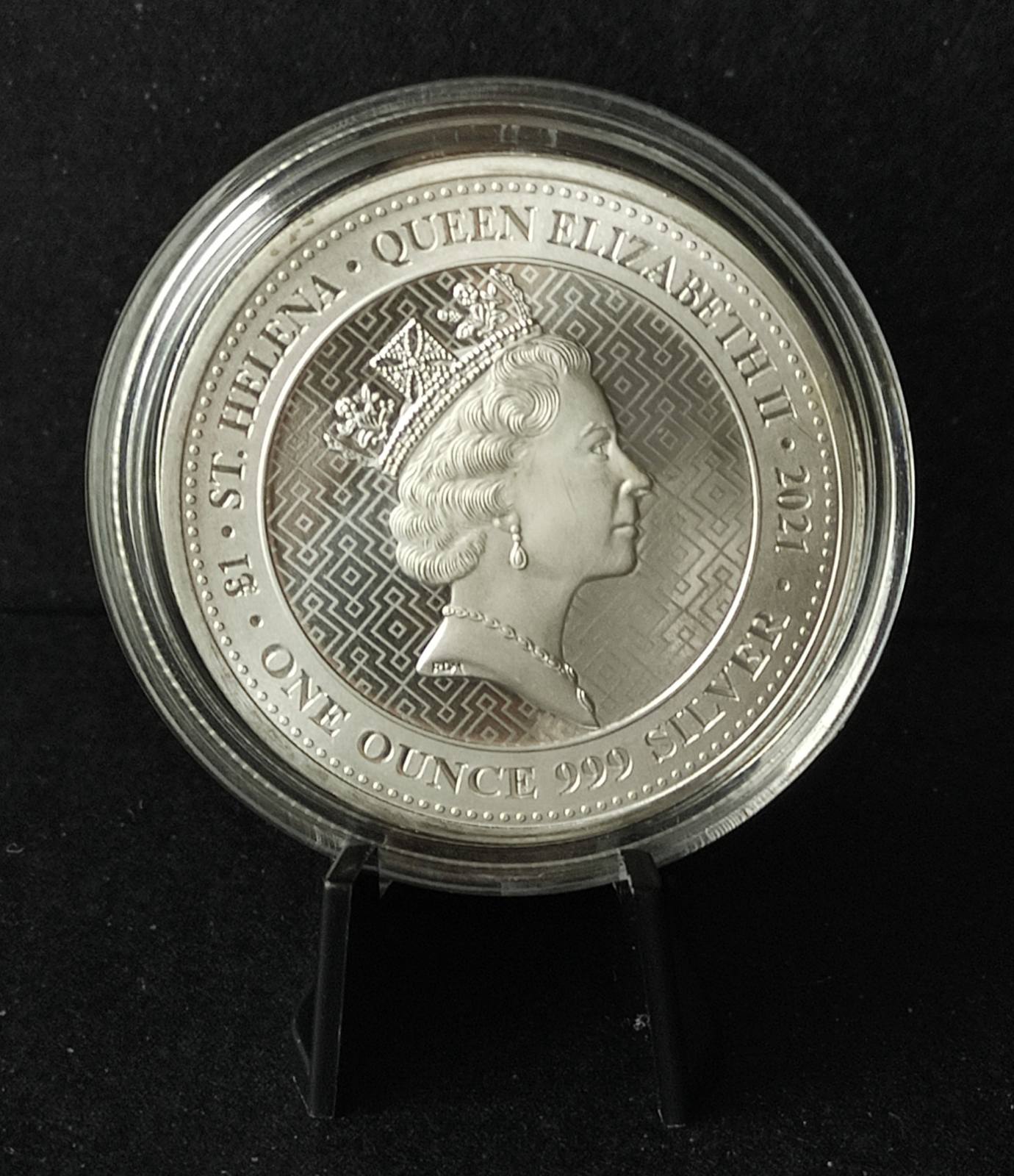 2021 St. Helena Queen's Virtues Victory 1 oz in Capsule (note: contains contact marks)